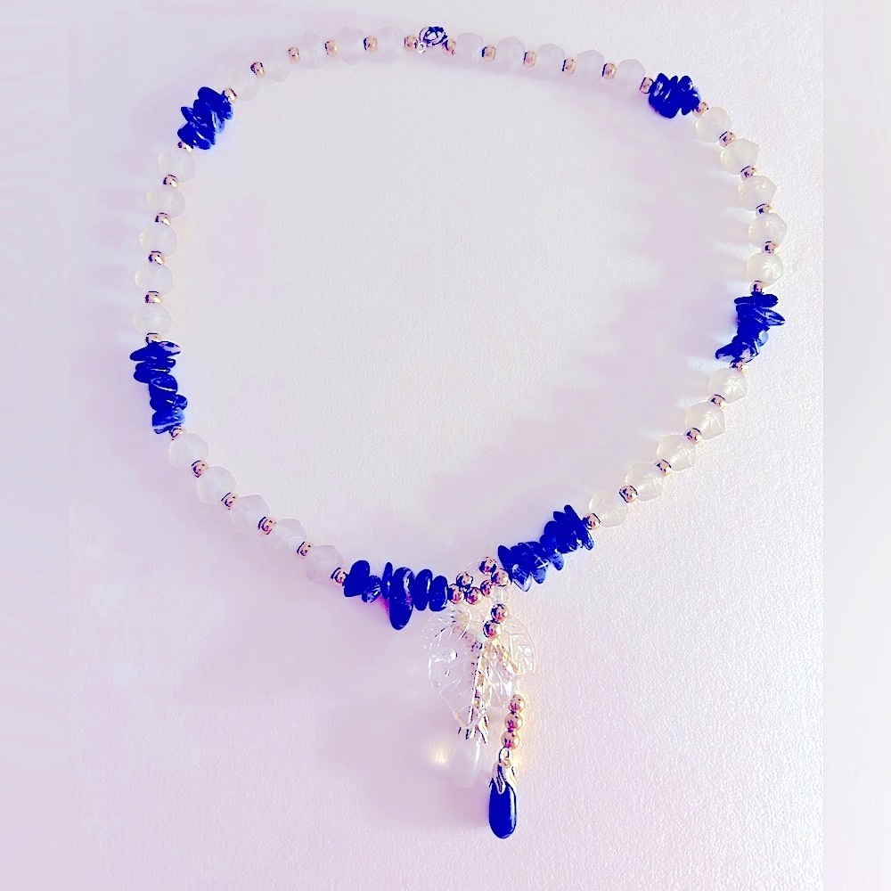 Vintage Necklace Blue Sodalite stone, Glass Grape Leaf 2” Glass beads 18”